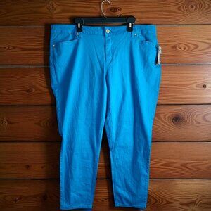 New Directions NWT Plus Blue Straight Leg Jeans 22W Crystal Pockets Chic Casual